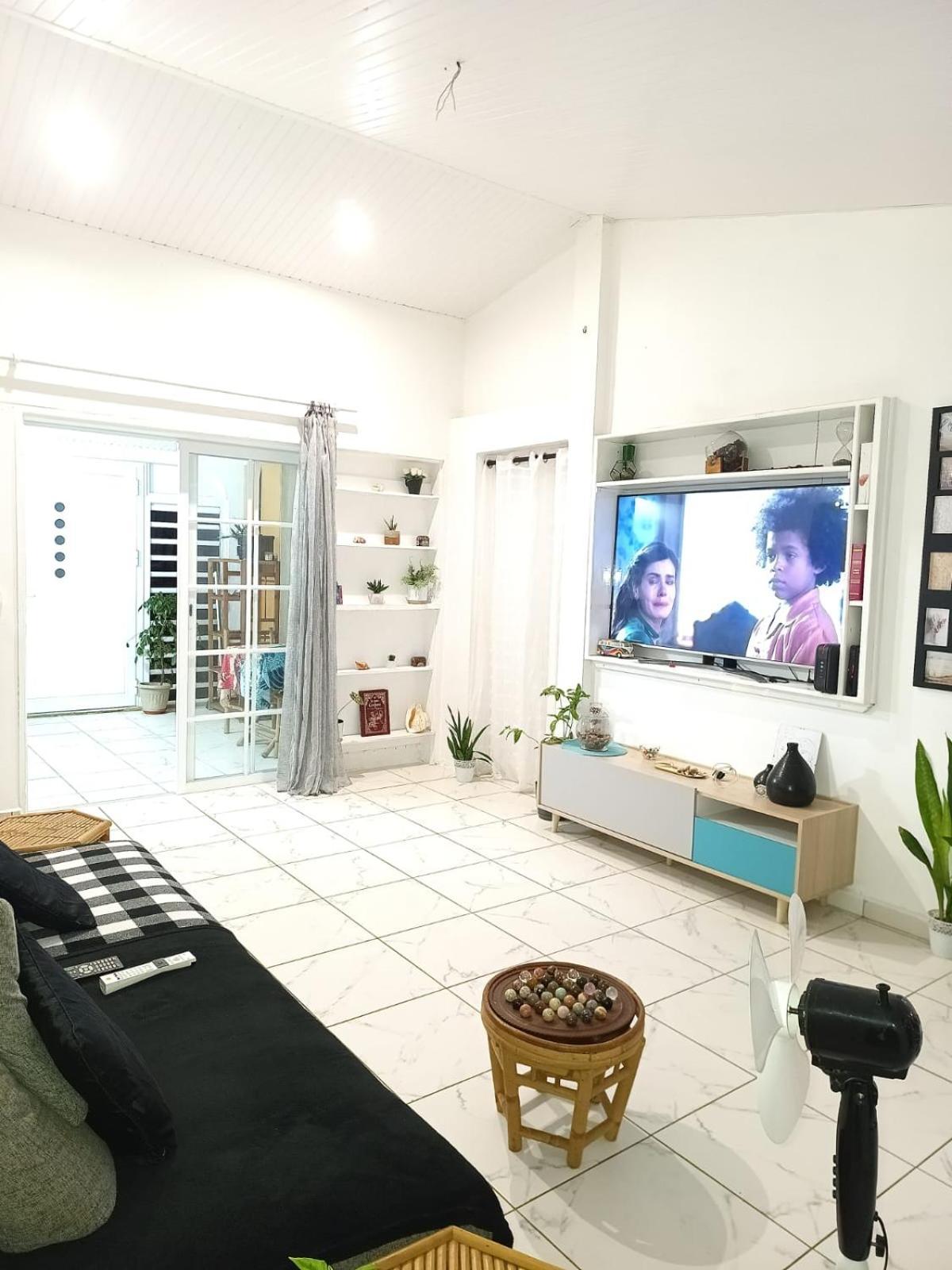 Chez Ayusha